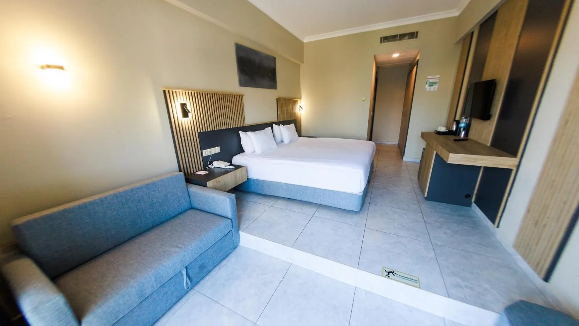 Yasmin Bodrum Resort