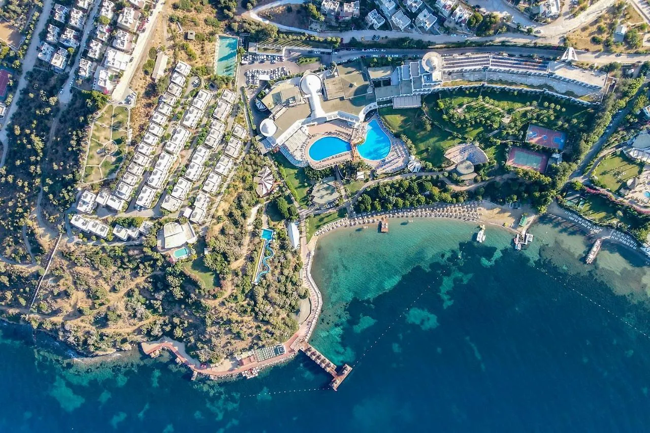 Yasmin Bodrum Resort 5*,