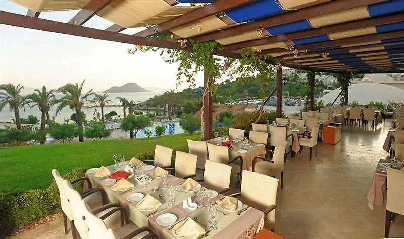 Yasmin Bodrum Resort